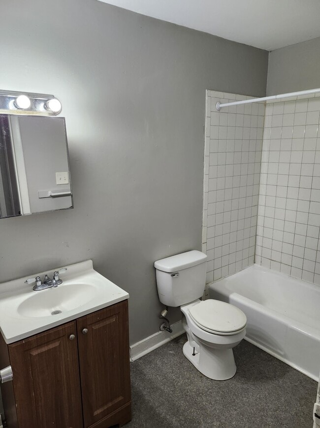 Photo - 1653 S Braddock St