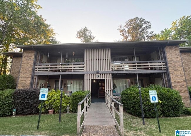 Building Photo - 3101 Lorna Rd Unit 1323