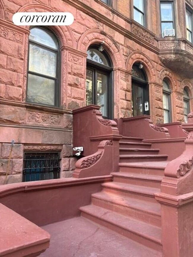 Photo - 140 W 75th St Apartment