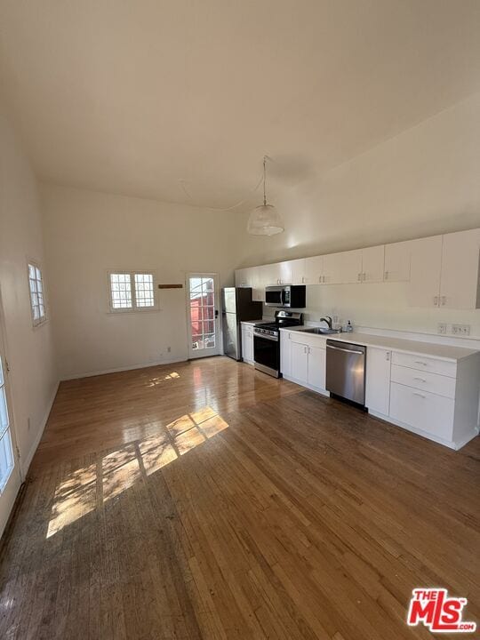 Building Photo - 1740 Westerly Terrace Unit Apt B