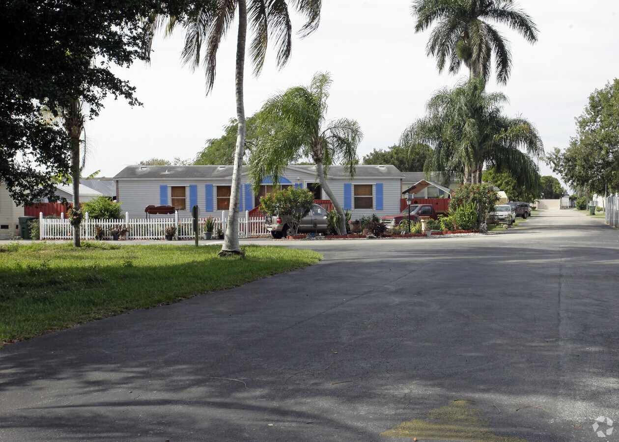 Photo - Cocowalk Estates