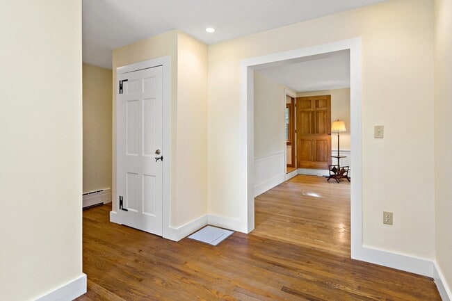 1 Fern Ln