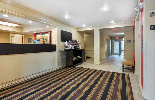 Photo - Furnished Studio-Newark - Woodbridge