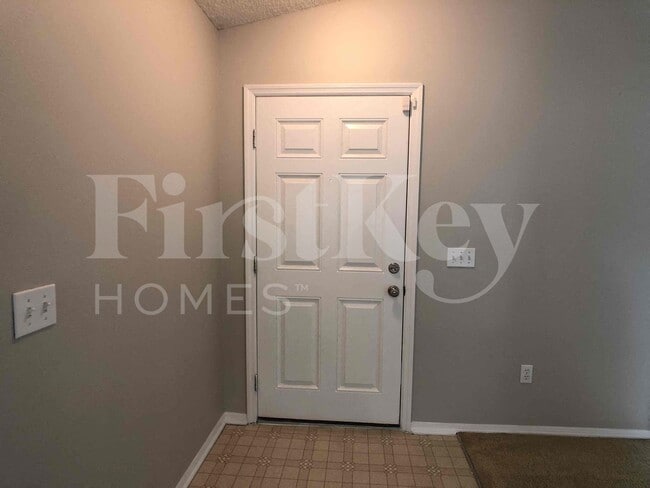 Photo - 9801 Morris Glen Way