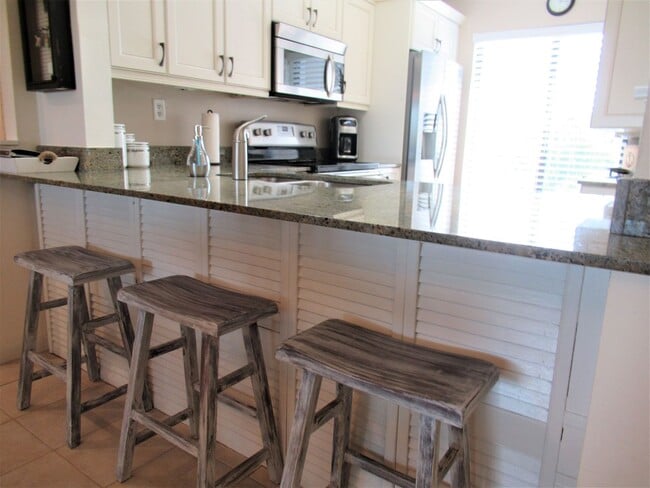 Photo - FURNISHED 2/2 GOLF COURSE  6 MONTH RENTAL APR. 29 - OCT. 31, 2026