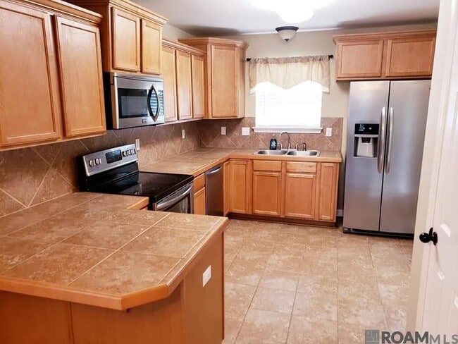 Photo - 14364 Summerset Dr