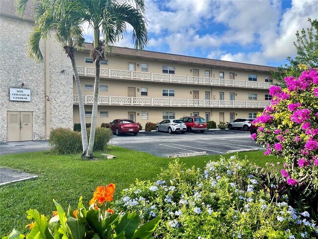 Photo - 5071 W Oakland Park Blvd Unit 211