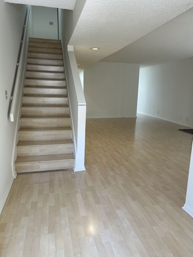 Photo - Cozy 3 bedroom Condo in the most desired n... Unit 23