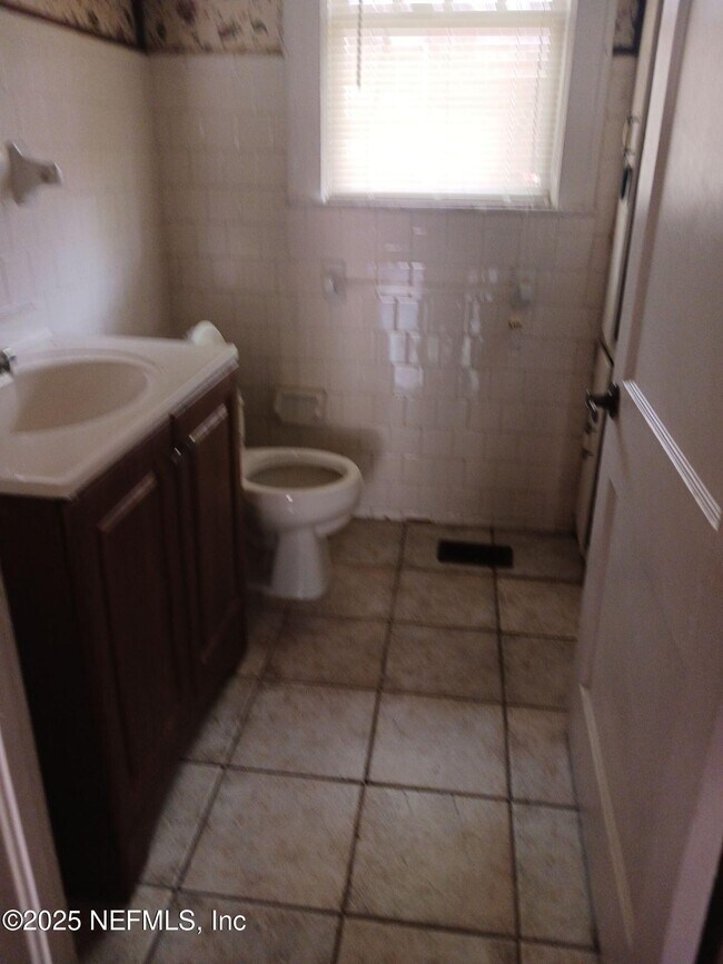 Photo - 7262 Barberie St