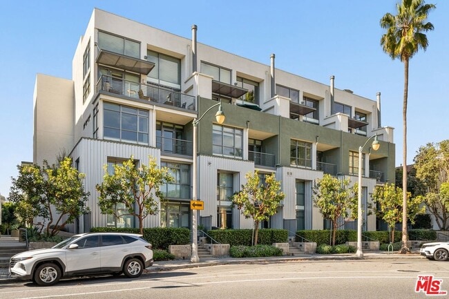 Building Photo - 13045 Pacific Promenade Unit 334