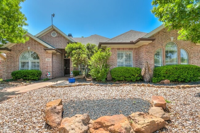 Photo - NOW AVAILABLE - Beautiful 3-Bedroom Home in the Southland Neighborhood!