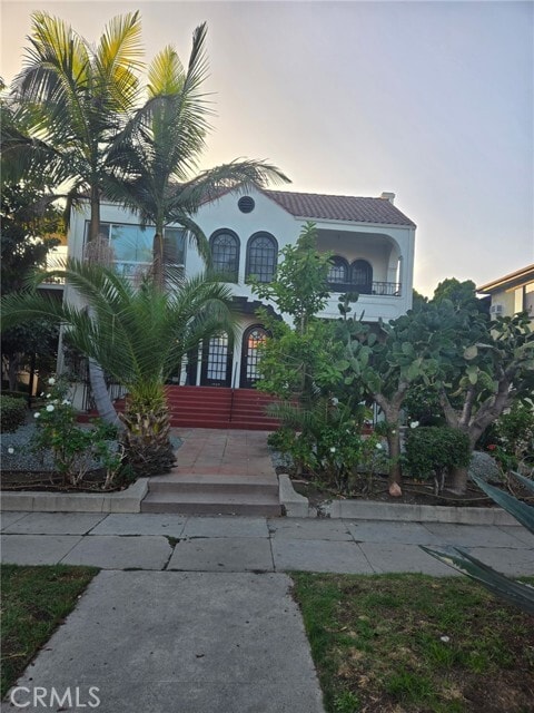 Photo - 1731 Winona Blvd