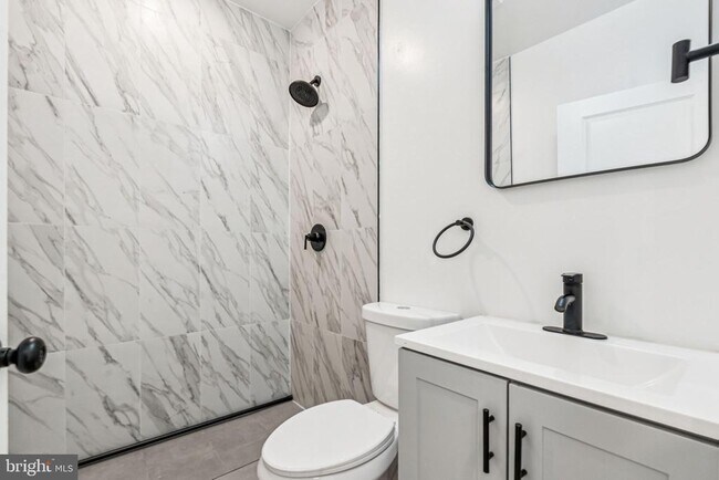 Photo - 1125 W Cumberland St