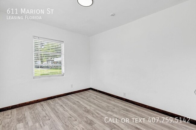 Photo - 611 Marion St