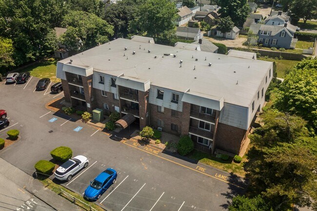 Photo - 15 Oak Neck Rd Condo Unit 24