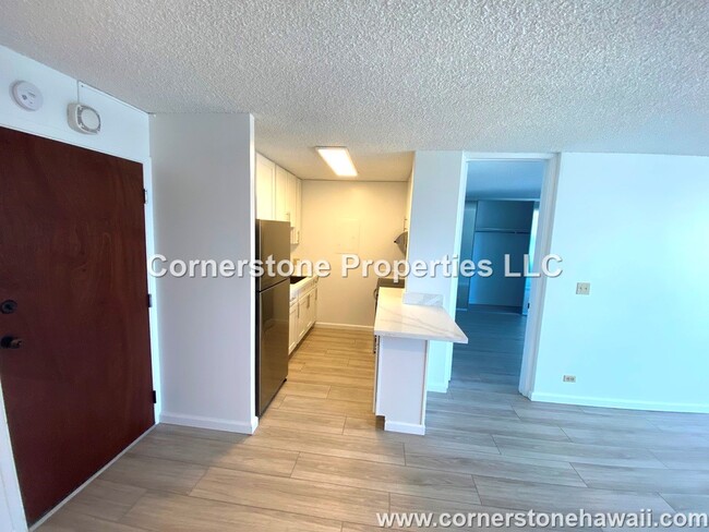 Building Photo - 775 Kinalau Pl Rental