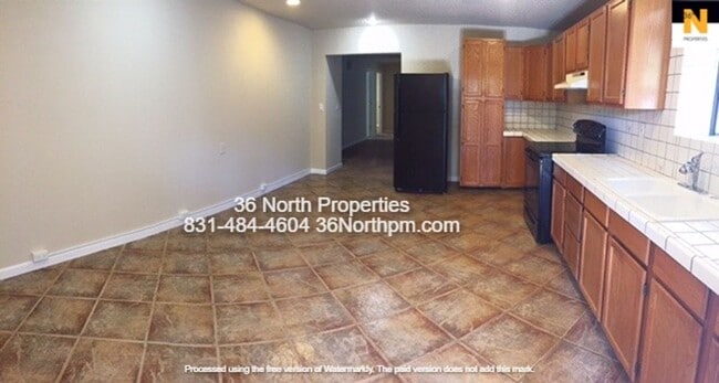 Photo - 211 Larkin St Unit B