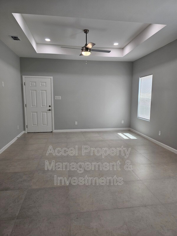 Photo - 816 N Abbey Ave Unidad 3