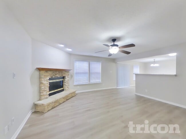 Photo - 3422 Brandenburg Blvd