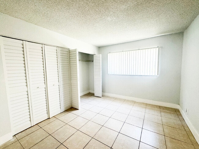 Photo - 4501 Treehouse Ln