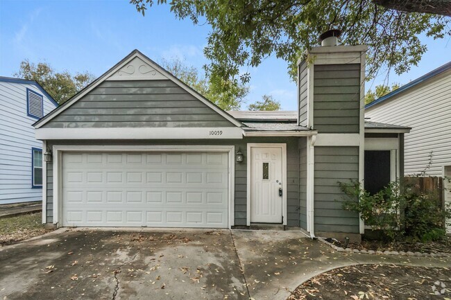 Building Photo - 3 Bed + 2 Bath + 2 Car Garage + 1,016 SF H... Rental