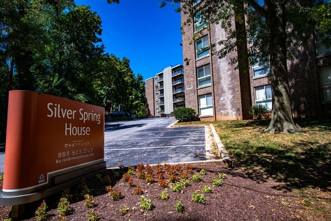 Silver Spring House Signage - Silver Spring House