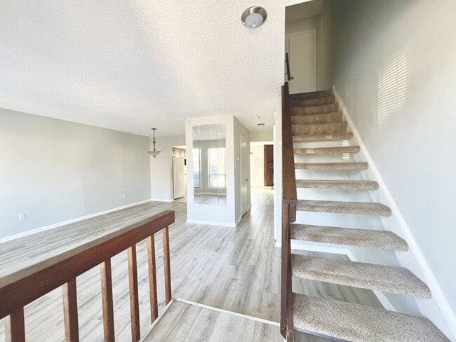 Photo - 3657 Smokey Chamber Dr