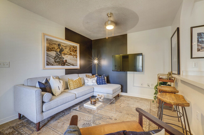 Photo - Copperwood Apartments