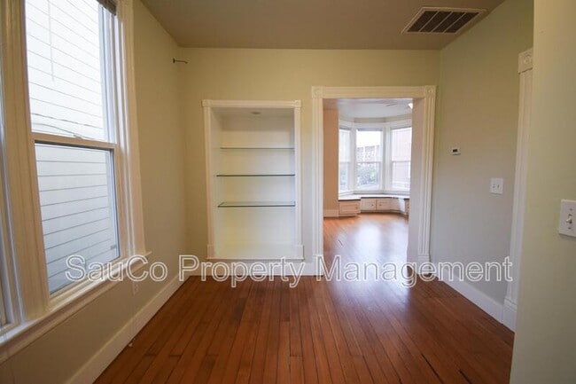 Photo - 2065 SW Park Ave Unit A