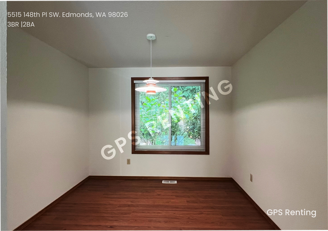 Photo - 5515 148th Pl SW