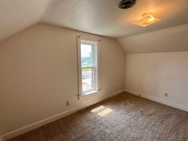 Photo - 1201 Cleveland Ave Unit Upper