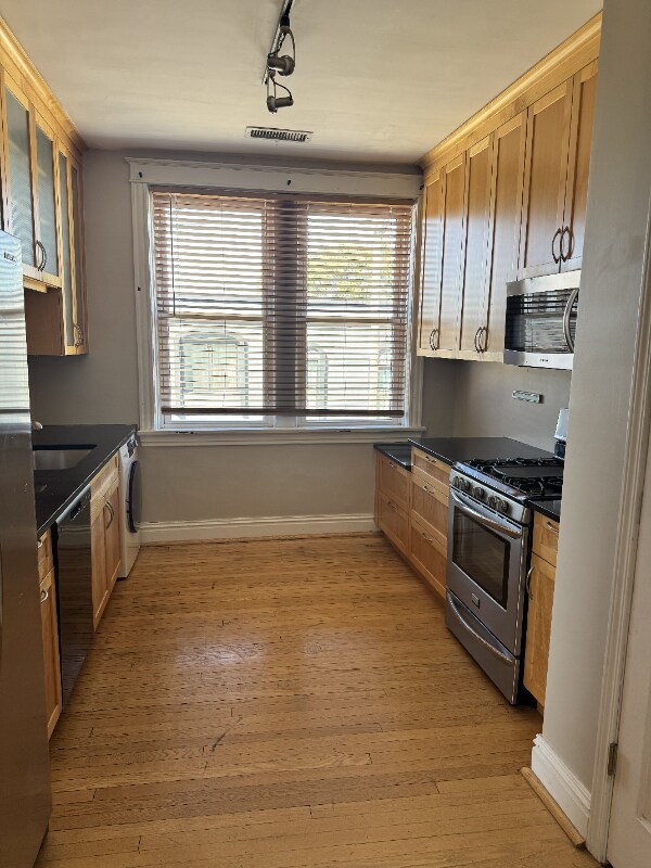 Photo - 5145 Shaw Ave Unit A