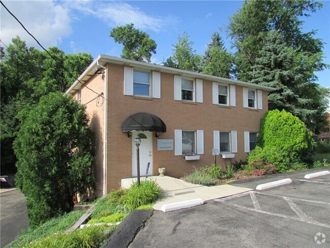 Building Photo - 125 Rock Run Rd Rental