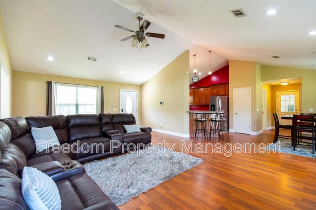 Photo - 1373 Darden Rd