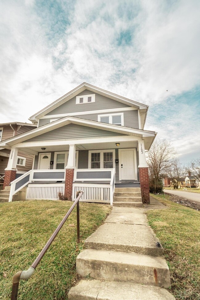 Photo - 1123 Wilson Ave