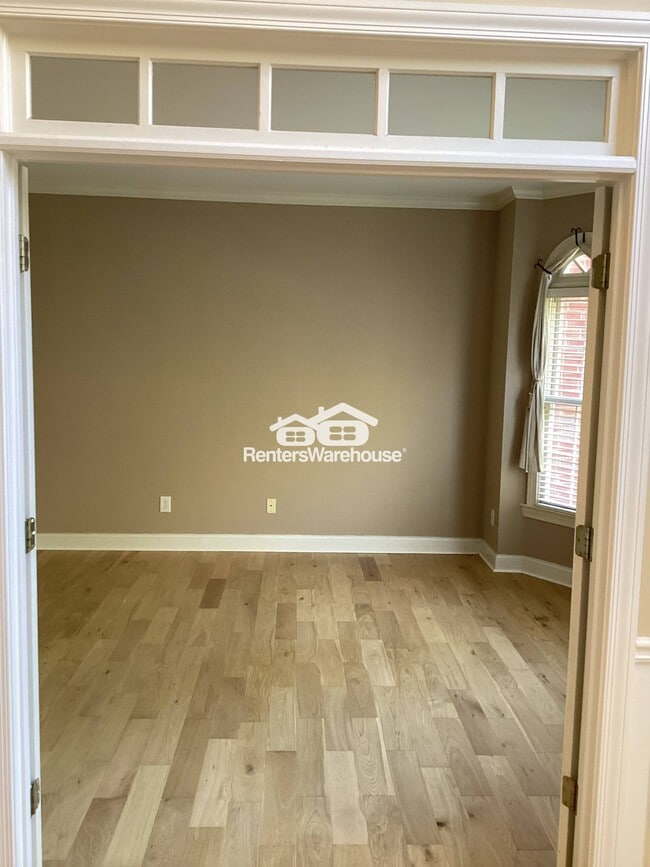 Photo - 10515 Sugar Crest Ave