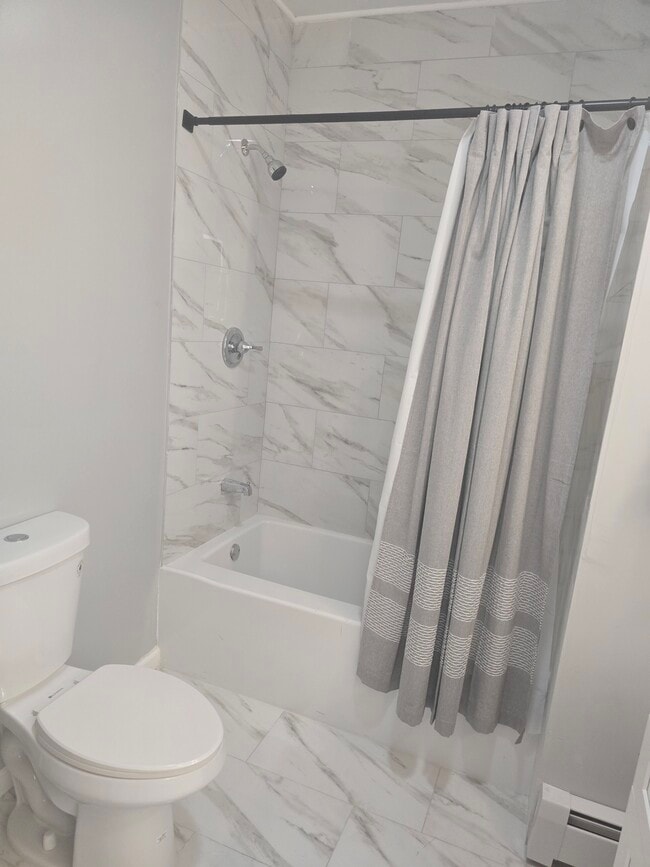 Photo - 32 Homestead Ave Unit Comfy Homestead