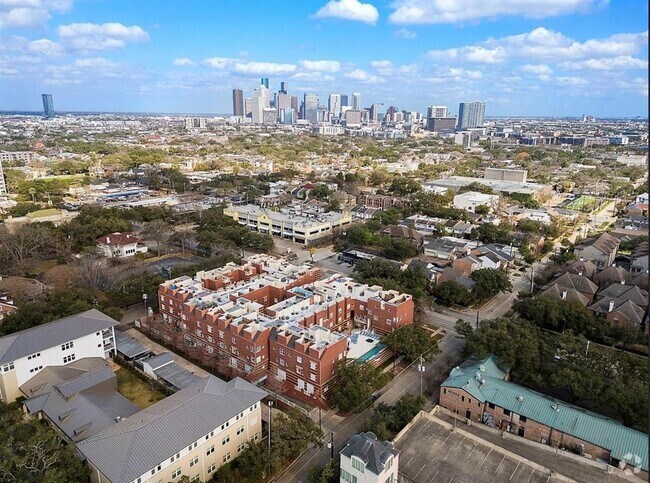 Building Photo - 4004 Montrose Blvd Unit 36 Rental