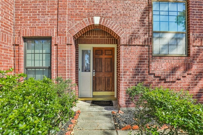 Photo - 8406 Vistadale Dr