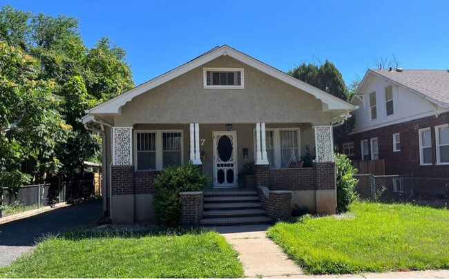 Photo - 417 W Evans Ave House