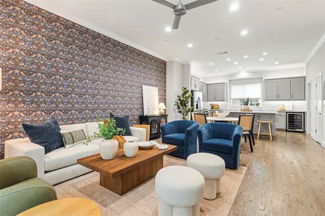 Photo - 4906 Live Oak St Unidad 7