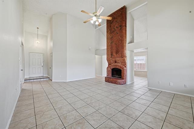 Photo - 2338 Stillwater Dr