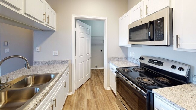 Modern Kitchen with Stainless Steel Appliances