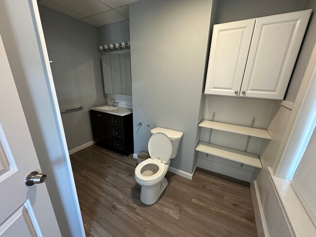 Photo - Lafayette Unit 28-11