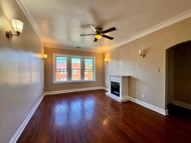 Photo - 2833 W 66th St Unit 2