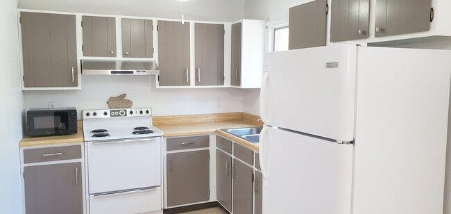 Photo - 352 Opequon Ave