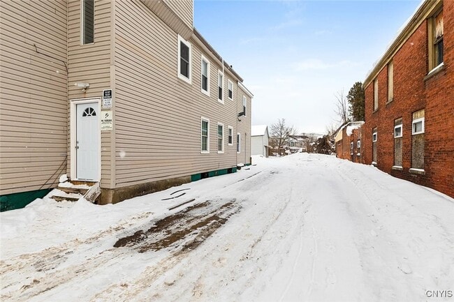 Photo - 750 Bleecker St