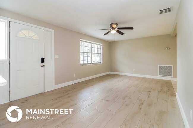 Photo - 4151 Ridgefield Ave
