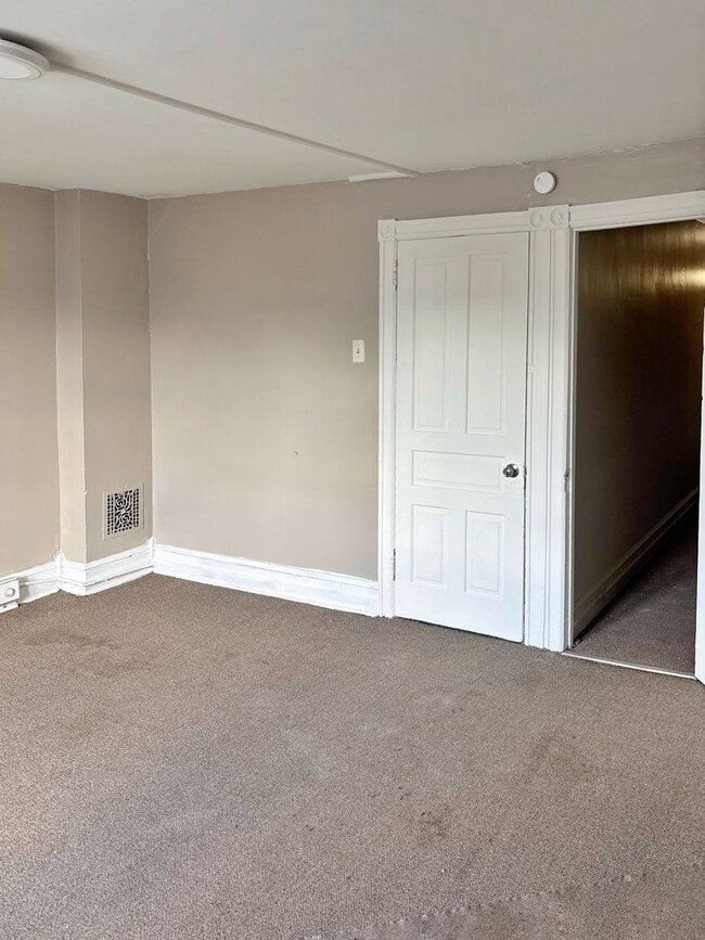 Photo - 621 Park St Unit 2