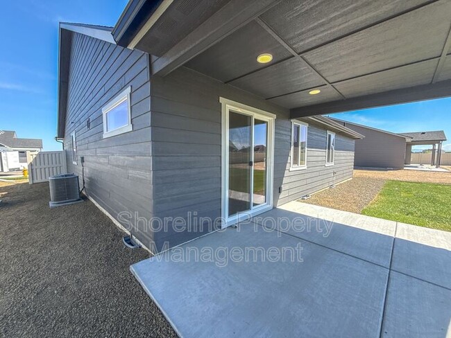 Photo - 5563 E Garby St